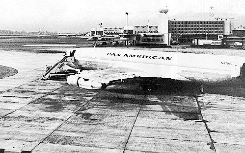 1955 - Paya Lebar Airport