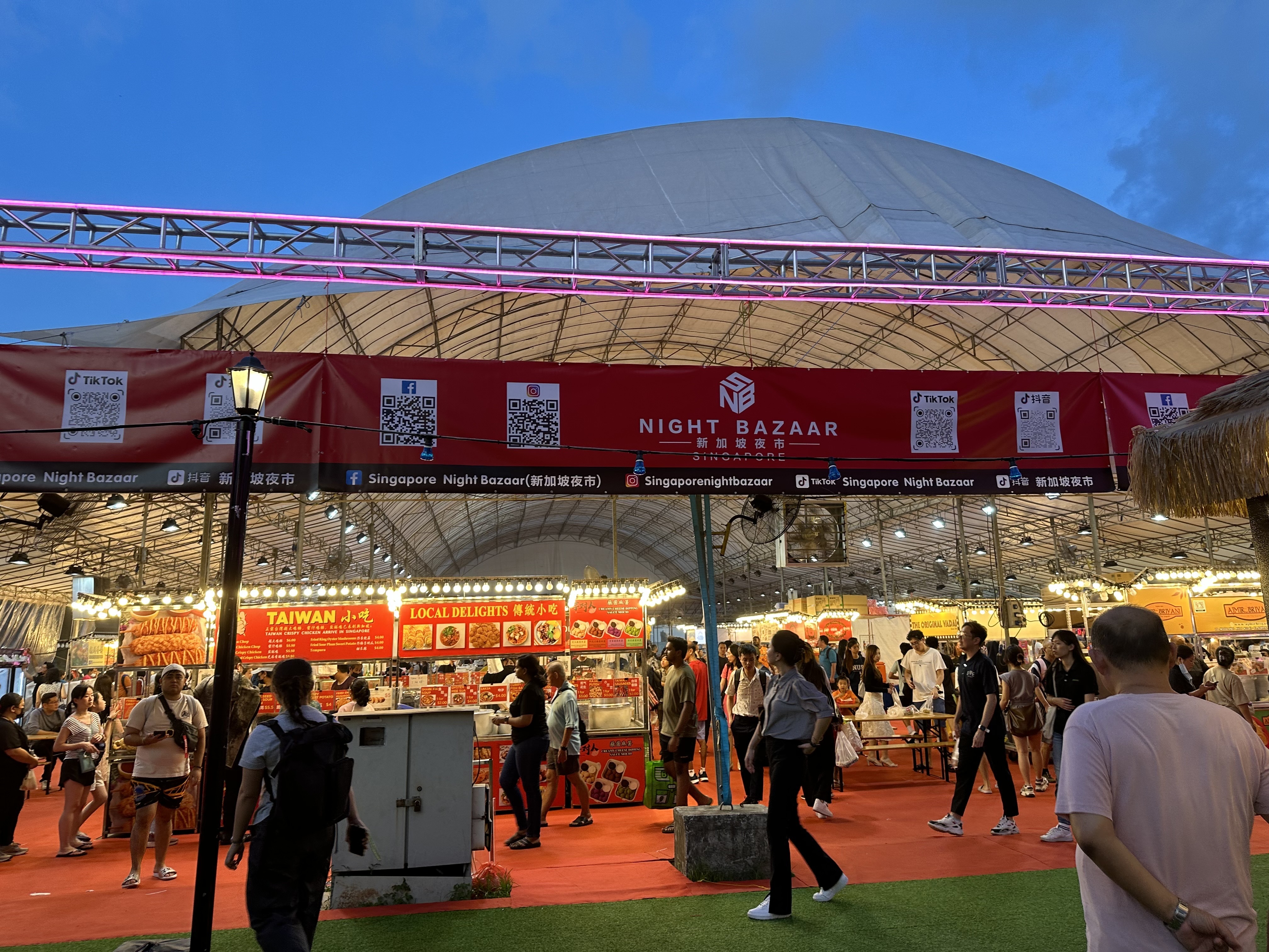 Pasar-Malam-Singapore